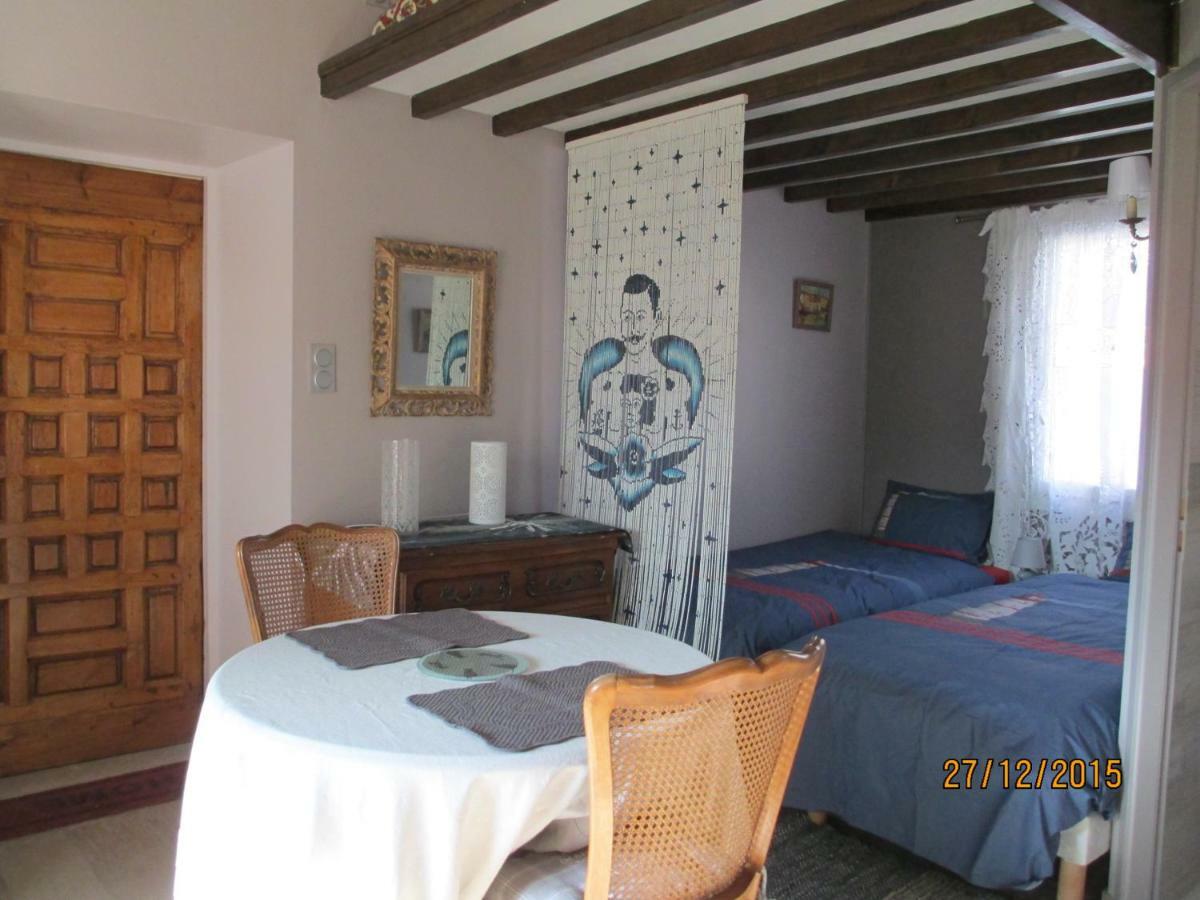 Maison Tomas Pomas Luaran gambar